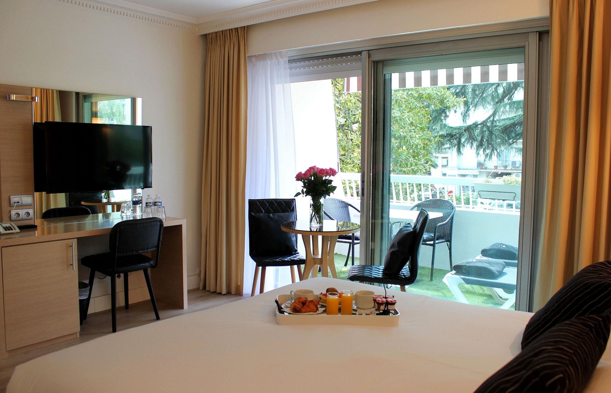 Hotel Victoria Cannes Exterior photo