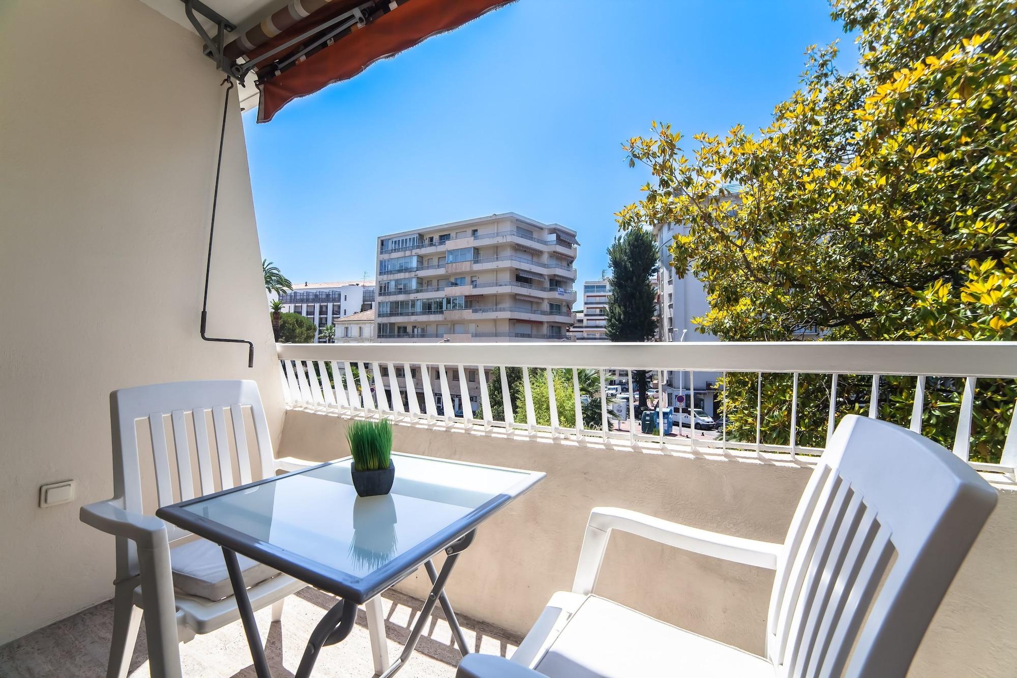 Hotel Victoria Cannes Exterior photo