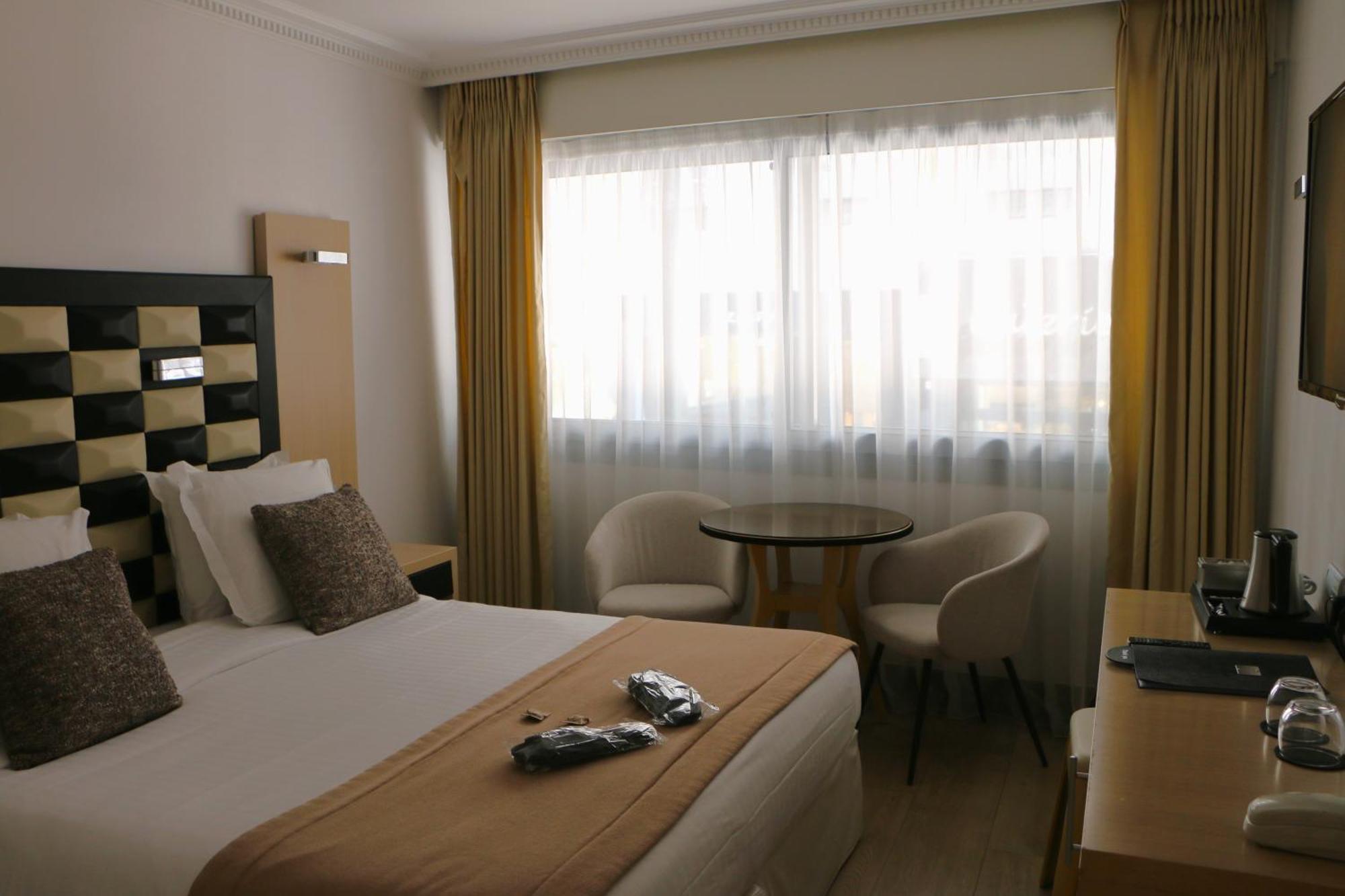 Hotel Victoria Cannes Exterior photo